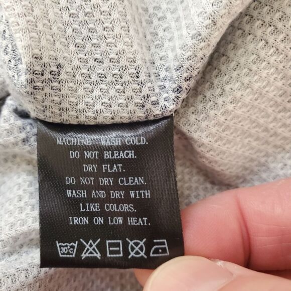 LoveU.Dear Long-Sleeve Top sz 2XL - Picture 12 of 12